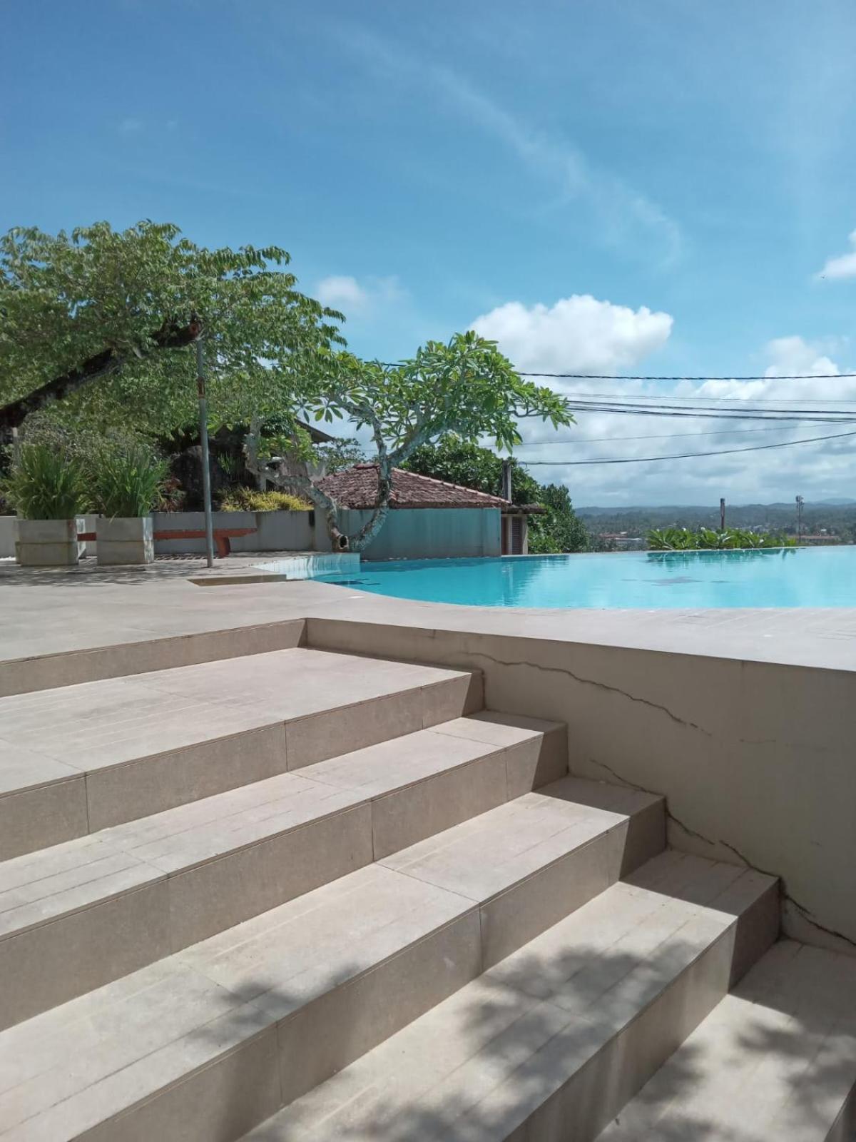 The Lady Hill Hotel Galle Bagian luar foto
