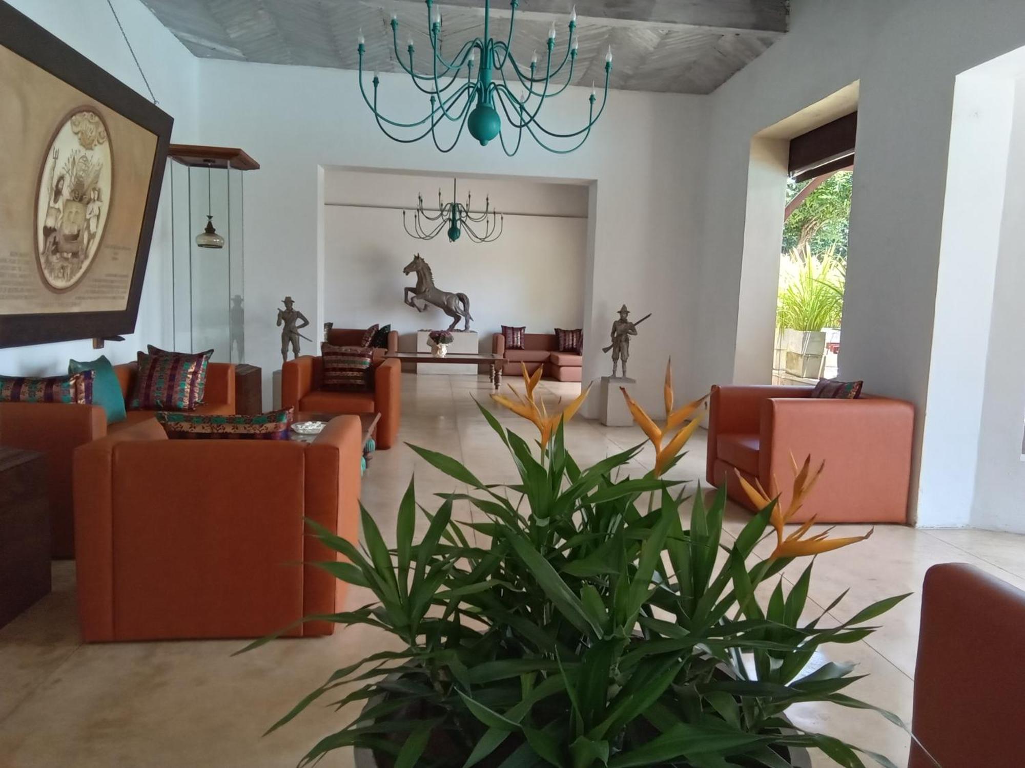 The Lady Hill Hotel Galle Bagian luar foto