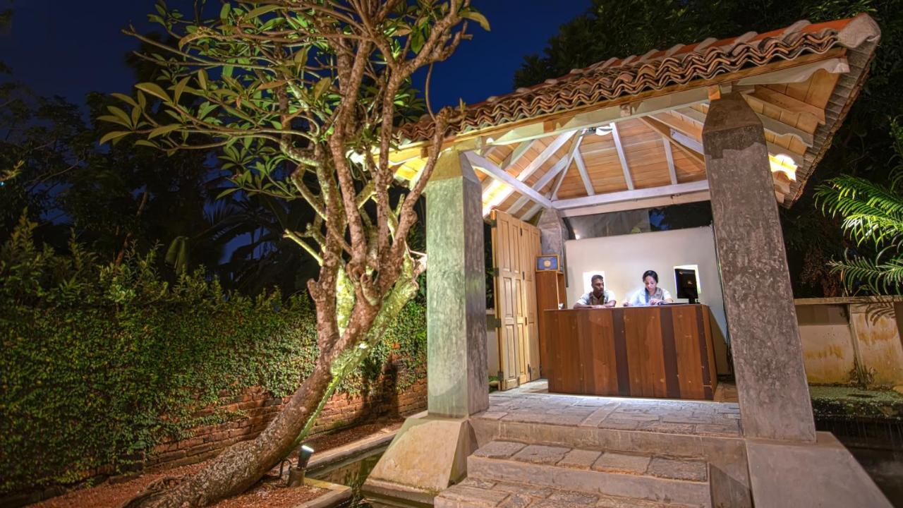 The Lady Hill Hotel Galle Bagian luar foto